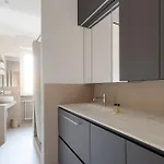 Apartamento Isola - Menabrea - Moderno Trilocale Di Design