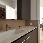 Isola - Menabrea - Moderno Trilocale Di Design Apartamento
