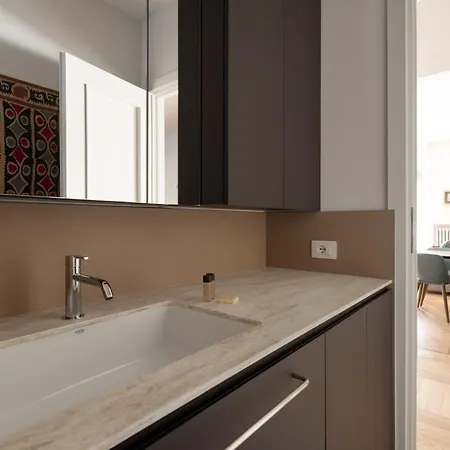 Isola - Menabrea - Moderno Trilocale Di Design 公寓